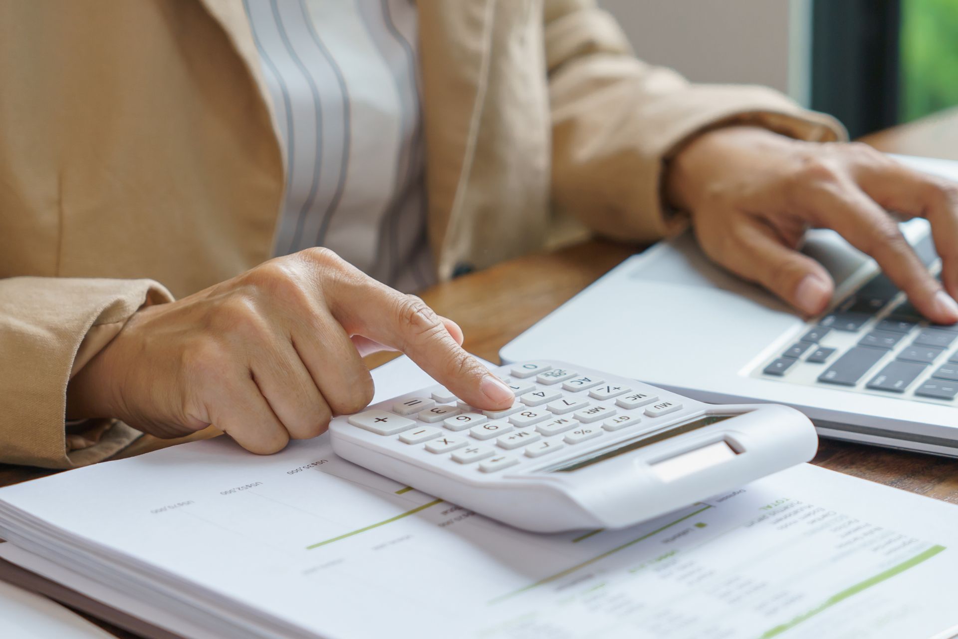 ¿Cuánto cuesta un software para asesorías? Cómo calcular el coste total del cambio