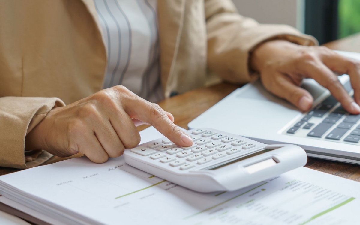 ¿Cuánto cuesta un software para asesorías? Cómo calcular el coste total del cambio
