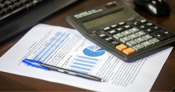¿Cuánto cuesta un software para asesorías? Cómo calcular el coste total del cambio